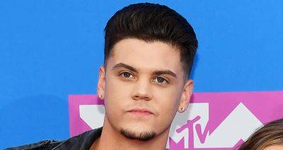 'Teen Mom' Star Tyler Baltierra Shows Off Results After One-Year Body Transformation - www.justjared.com