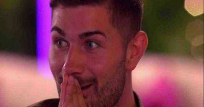 Love Island viewers thank Scott for saying what 'everyone else has been thinking' during Mitch row - www.ok.co.uk