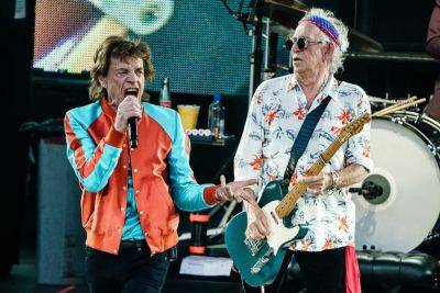 Keith Richards Wishes Mick Jagger A Happy 80th Birthday With Piano Tribute, Jokes ‘Let Me Know What It’s Like’ - etcanada.com