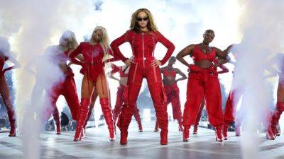 Beyoncé and Amazon Release the New Collection of ‘Renaissance World Tour’ Merch: Shop Drop 2.0 Now - www.etonline.com - USA