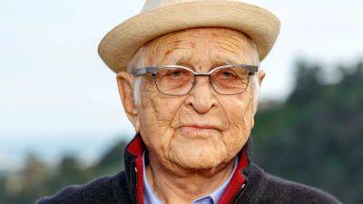 Norman Lear Is “Living In The Moment” As He Turns 101 – Watch The Video - deadline.com