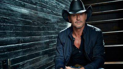 Tim McGraw on If Faith Hill Will Join Him on Tour, Jokes He's the 'Worst Singer' in the Family (Exclusive) - www.etonline.com