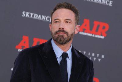 Ben Affleck Spotted Giving Money To A Homeless Man While Driving In Brentwood - etcanada.com - Spain - Los Angeles - Los Angeles