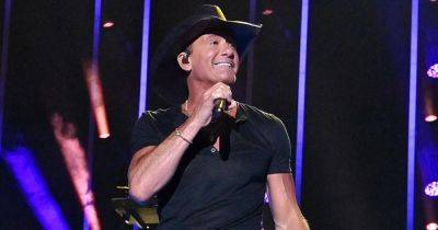 Tim McGraw Hopes He’s ‘Spry’ Enough to ‘Dodge and Duck’ If Concertgoers Throw Things on New Tour - www.usmagazine.com - Los Angeles - New York - Florida - city Jacksonville, state Florida