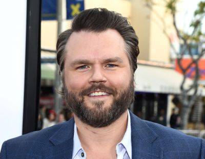 ‘New Amsterdam’ Alum Tyler Labine Recovering From “Potentially Fatal” Blood Clot - deadline.com - Sweden - city Amsterdam