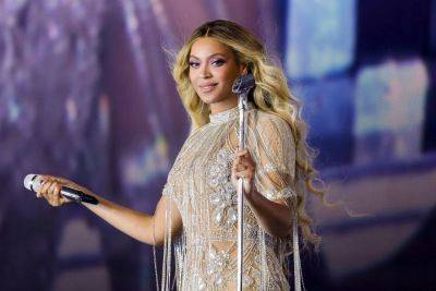 Beyoncé is the Queen Bey in triumphant MetLife concert - nypost.com - New York - county Love