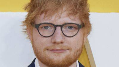 Ed Sheeran Serves ‘Em Up At Chicago’s Famed The Wiener’s Circle - deadline.com - Chicago - Alabama
