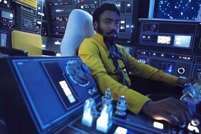 ‘Lando’: Justin Simien Says He “Can’t Wait To See It” In Response To News About Donald Glover Replacing Him As Writer - theplaylist.net