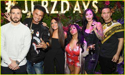 Jersey Shore's Pauly D Reveals MTV Has Some Scandalous Footage of the Cast: 'Those Tapes Exist' - www.justjared.com - Jersey