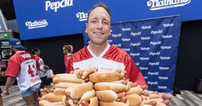 Who Is Joey Chestnut? 5 Things to Know About the Hot Dog Eating Champion - www.usmagazine.com - USA - California