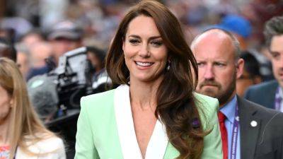 Kate Middleton’s ’80s-Inspired Wimbledon Outfit Is Perfectly on Theme - www.glamour.com - Britain