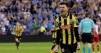 'Going to reach the absolute top' - inside Manchester United signing Mason Mount's year at Vitesse that impressed Erik ten Hag - www.manchestereveningnews.co.uk - Manchester - Netherlands - Portugal - Chelsea