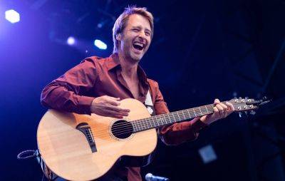 Chesney Hawkes left his kids heartfelt voice note as plane plunged 20,000ft - www.nme.com - Spain - Italy - Greece