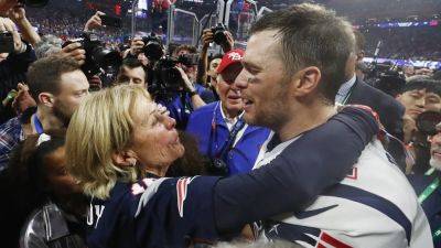 Tom Brady Shares Pics of All Three of His Kids in Birthday Tribute to His Mom - www.etonline.com