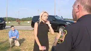 Alabama TV Reporter Valerie Bell Creates Breaking News At Alleged Crime Scene - deadline.com - Alabama - city Birmingham, state Alabama