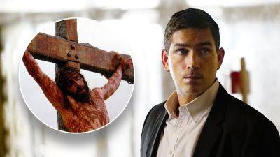 'The Passion of the Christ' star Jim Caviezel recalls being struck by lightning while filming - www.foxnews.com