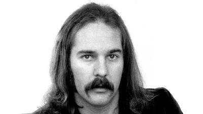 George Tickner, Journey Co-Founding Guitarist and Songwriter, Dead 76 - www.etonline.com