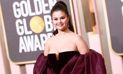 Selena Gomez models her new Rare Beauty products on social media - us.hola.com