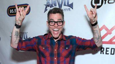 ‘Jackass’ Star Steve-O Detained In London After Jumping Off The Tower Bridge - deadline.com - London