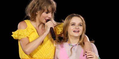 Joey King's Surprise Appearance at Taylor Swift's 'Eras Tour' - Get the Look! - www.justjared.com - Taylor - state Missouri