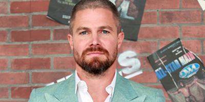 Stephen Amell Reveals Why He Doesn't Support The SAG-AFTRA Strike - www.justjared.com