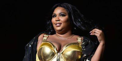 Lizzo Faces Lawsuit From 3 Dancers, Accused of Sexual Harassment & Hostile Work Environment - www.justjared.com - Los Angeles - city Amsterdam