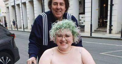 Jonathan Ross pushes daughter Betty Kitten in rare photo as she celebrates 32nd birthday - www.dailyrecord.co.uk - Japan