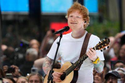 Ed Sheeran Freaks Out Customers While Working As Lego Store ‘Brick Specialist’ - etcanada.com - Minnesota - Italy - Minneapolis - Beyond