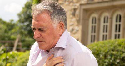 Emmerdale fans left fuming as they demand 'fake villager' is axed from soap - www.ok.co.uk
