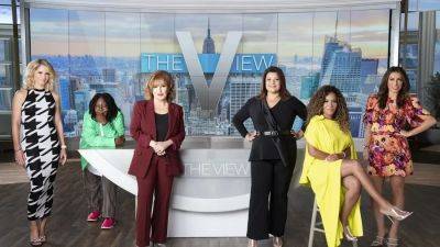‘The View’: All Co-Hosts Returning for Season 27, As Talk Show Ranked No. 1 in Daytime for 2022-2023 (EXCLUSIVE) - variety.com