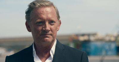 Douglas Henshall reveals his sweating caused problems in Netflix's Who is Erin Carter? - www.ok.co.uk - Britain - Spain - Scotland - Sweden