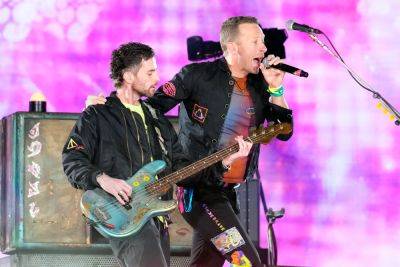 Coldplay Sued By Former Manager Over Reported ‘Contractual Dispute’ - etcanada.com