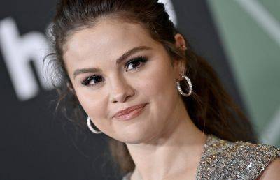 Selena Gomez announces release of new track ‘Single Soon’ - www.nme.com - USA - county Stone