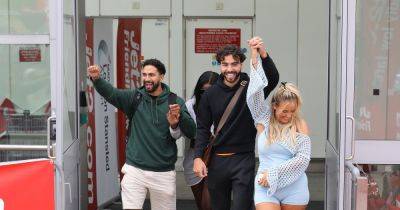 Welcome to winter! Love Island winners Jess and Sammy arrive back in cold, wet UK - www.ok.co.uk - Britain - Spain