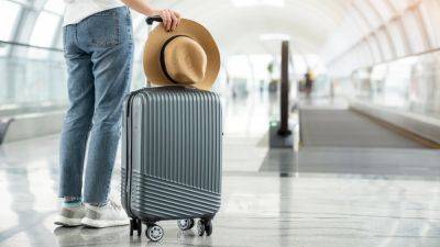 The Best Luggage Deals at Amazon to Shop for Your Next Getaway: Save Up to 60% On Suitcases - www.etonline.com - USA