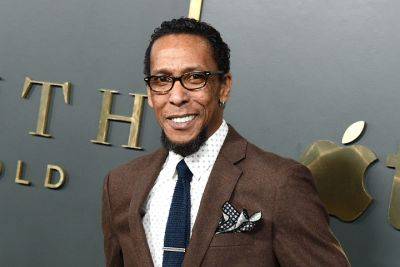 ‘This Is Us’ Actor Ron Cephas Jones Dead At 66: Sterling K. Brown, Mandy Moore & More Pay Tribute - etcanada.com