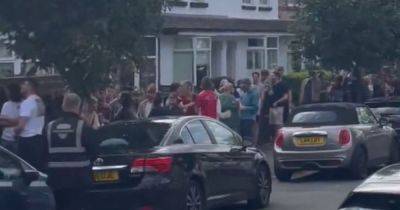 The huge queues outside south Manchester restaurant as Sacha Lord offers EVERYONE free meal - www.manchestereveningnews.co.uk - Manchester - North Korea - city Stockport