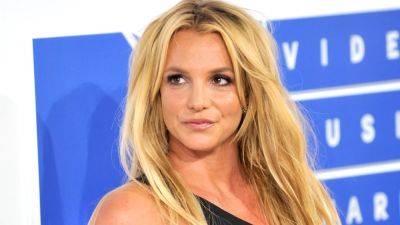 Britney Spears Makes Late-Night Food Run in First Sighting Since Sam Asghari Divorce - www.etonline.com - California