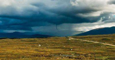 'Small tornado' in Scotland captured in dramatic footage of weather phenomenon - www.dailyrecord.co.uk - Britain - Scotland