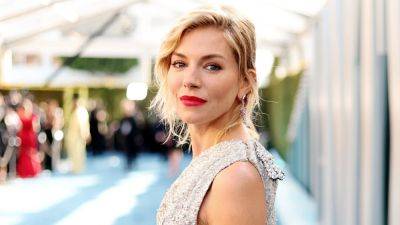 Sienna Miller Is Pregnant With Baby No. 2 - www.etonline.com - New York