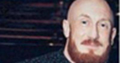 Man accused of brutal murder of dad-of-two removed from dock after shouting out in court - www.manchestereveningnews.co.uk - Manchester