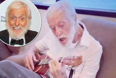 Dick Van Dyke learns the ukulele: ‘It’s never too late to start something new’ - nypost.com