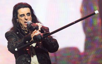Alice Cooper: “There are cases of transgender, but I’m afraid that it’s also a fad” - www.nme.com - New York