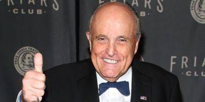 Rudy Giuliani's Mug Shot Released Amid 13 Felony Charges & Risk of Disbarment - www.justjared.com - New York - USA - Columbia - county Fulton