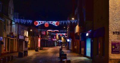 Largest festive market announced for town's Christmas lights switch-on - www.dailyrecord.co.uk - Santa