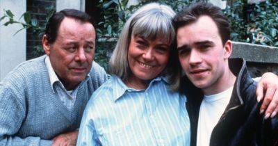 EastEnders' Fowler family now from tragic deaths to Netflix fame - www.ok.co.uk
