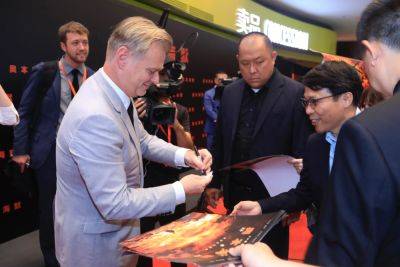 Christopher Nolan Takes ‘Oppenheimer’ On China Tour; First Major Hollywood Filmmaker To Visit Market Since Start Of Pandemic - deadline.com - China - city Shanghai - city Beijing - county Major - county Nolan