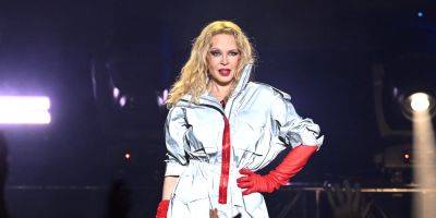 ITV Announces 'An Audience With...' Kylie Minogue TV Special! - www.justjared.com - Britain - county Hall