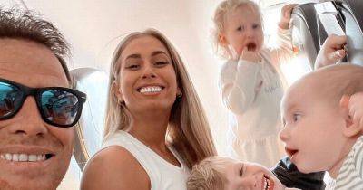 Stacey Solomon documents plane journey with five kids as family set off on 'adventure' - www.ok.co.uk