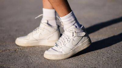 The Best White Sneakers for Women to Wear Before Labor Day: Shop Top Styles from Cariuma, Nike, Veja & More - www.etonline.com - Adidas